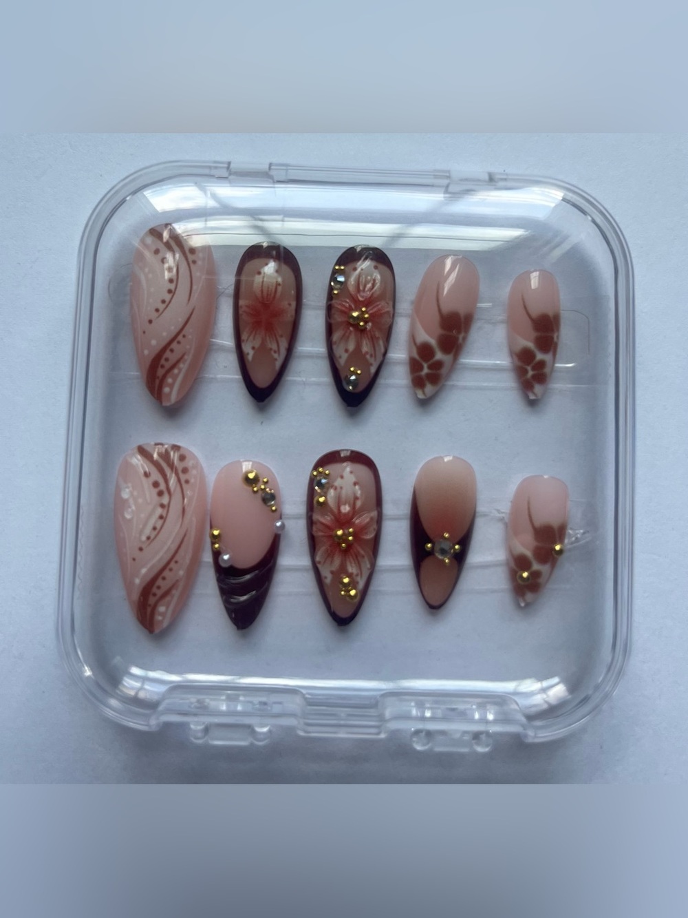 Hand-Painted Floral Nude Press-On Nails with Gold Accents
